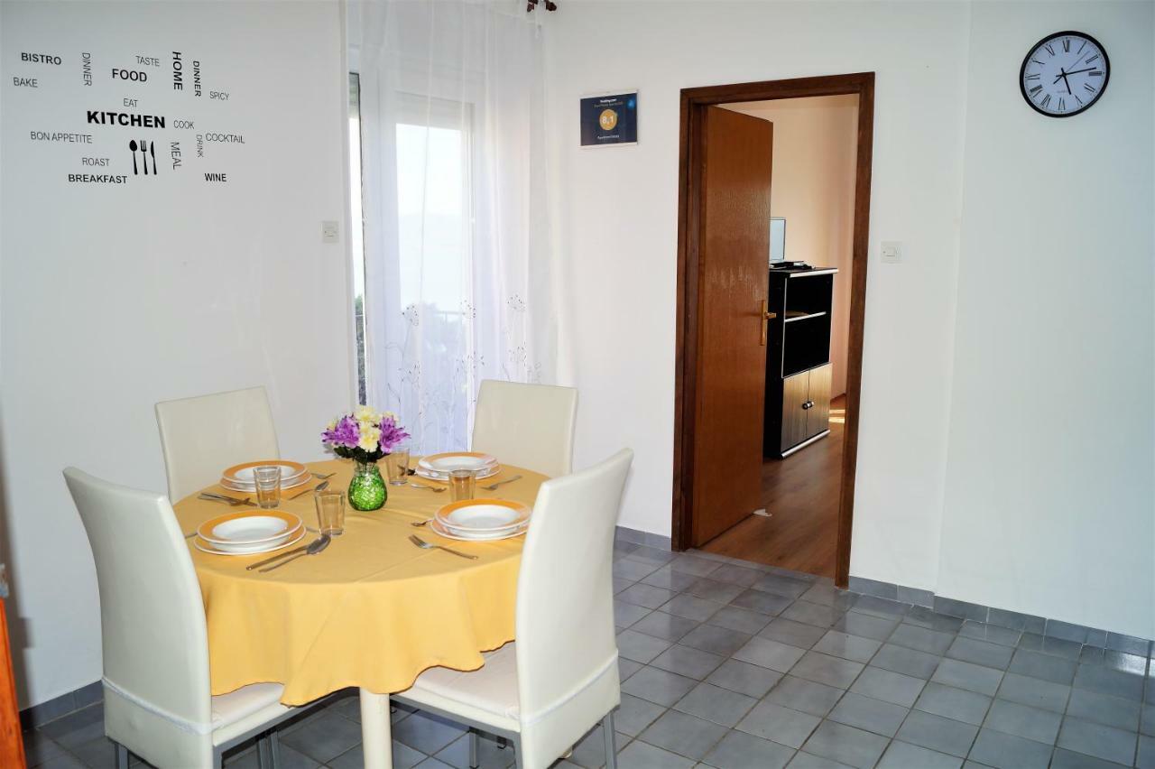 Apartment Nataly Dramalj Exteriör bild