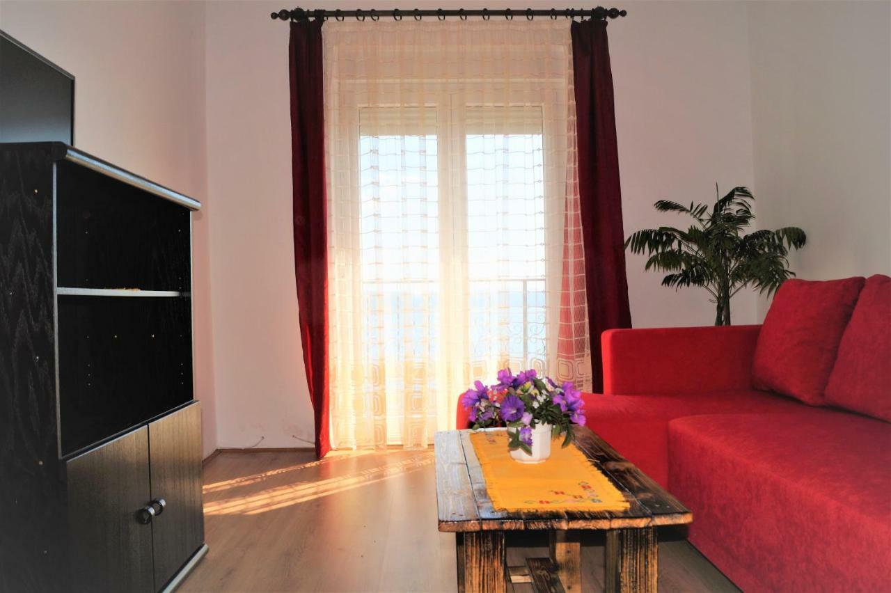Apartment Nataly Dramalj Exteriör bild